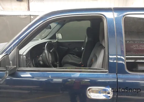 2002 GMC Sierra 1500 Sle from USA, damaged, VIN 1GTEC19T32Z232252